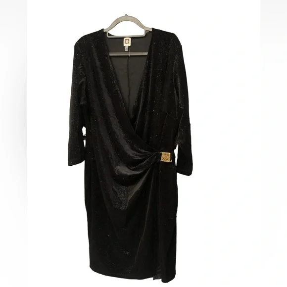anne klein black velvet dress Sultry 80s Fitted Lace Sleeveless Hourglass Cocktail Dress main image 0